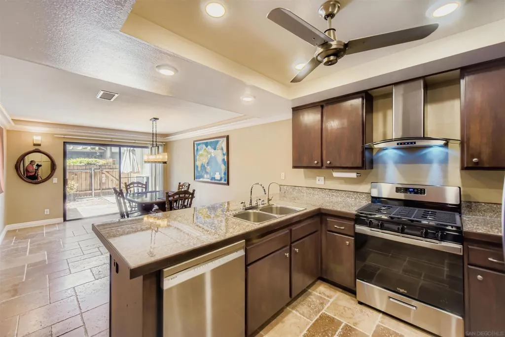 10165 Gayuba Lane, San Diego, California 92124 home-pic-8